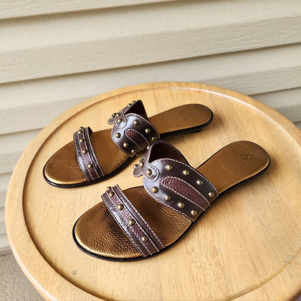 J. Vincent women's sandals